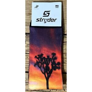 Stryder One Size Fits Most Bamboo Performance Socks - Joshua Tree Sunset - NWT